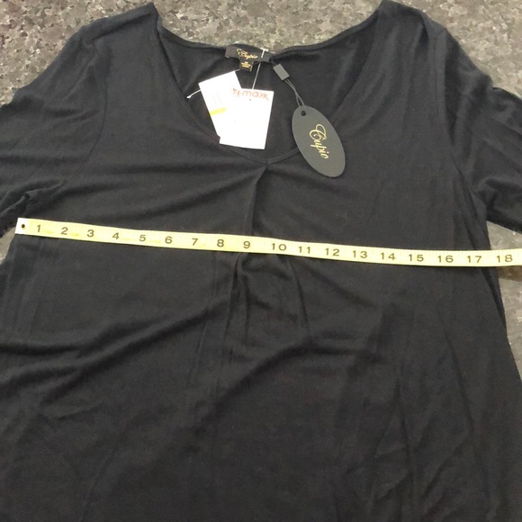 Top - Picture 3 of 6